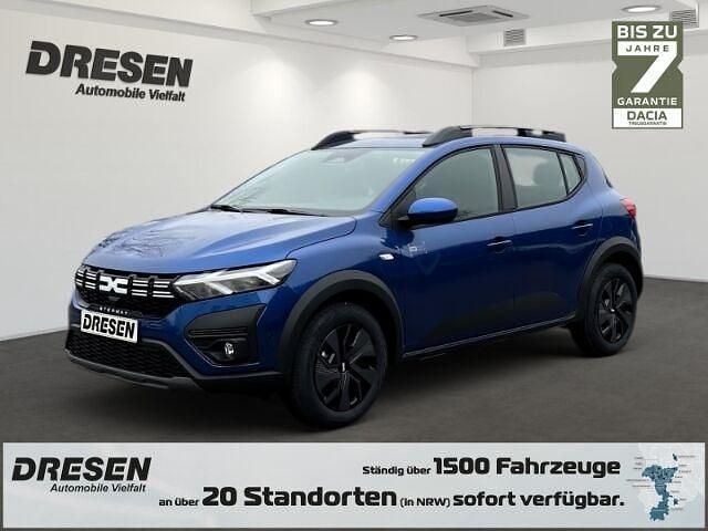 Gebraucht Dacia Sandero Expression 91 PS (66 kW) 2024 Blau Kleinwagen