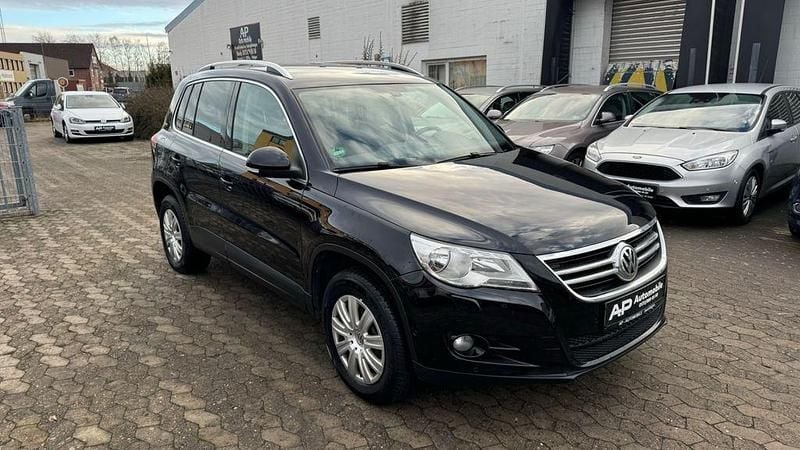 Gebraucht VW Tiguan Team 150 PS (110 kW) 2010 Schwarz SUV