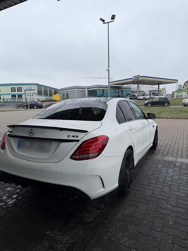 Gebraucht Mercedes C43 AMG AMG 367 PS (269 kW) 2017 Weiß Limousine