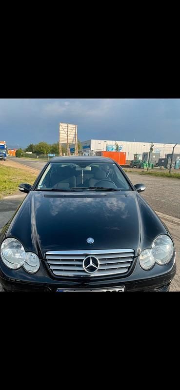Gebraucht Mercedes C180 2007 Schwarz Coupé