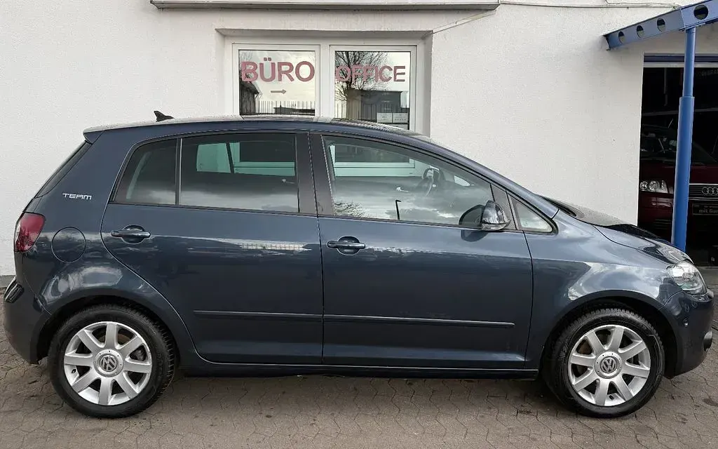 Gebraucht VW Golf Plus Cross Team 122 PS (89 kW) 2010 Blau Van / Kleinbus