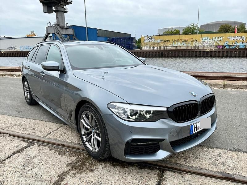 Gebraucht 2018 BMW 520 M Sport Kombi | 22.800 € (Guter Preis) - Bild 1/4