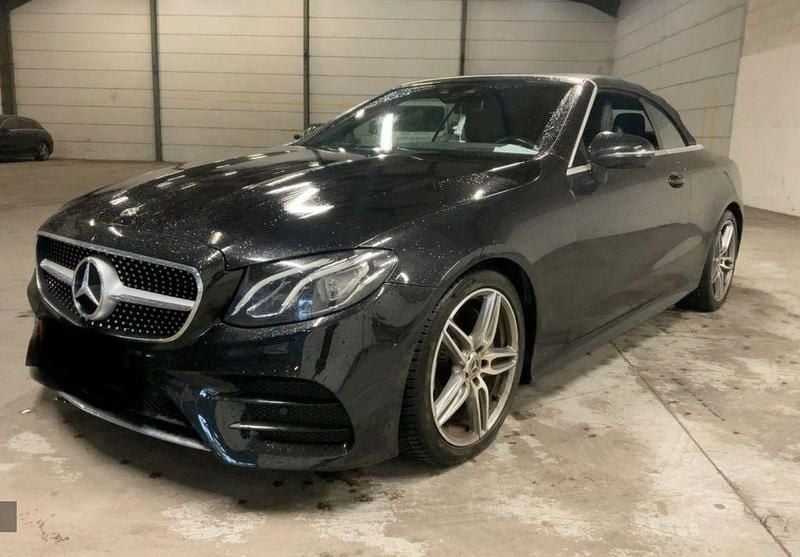 Gebraucht Mercedes E220 AMG line 194 PS (142 kW) 2018 Schwarz Cabrio