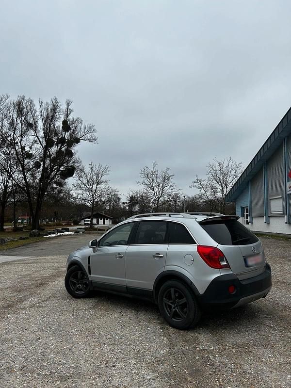Gebraucht Opel Antara Cosmo 185 PS (136 kW) 2010 Silber SUV