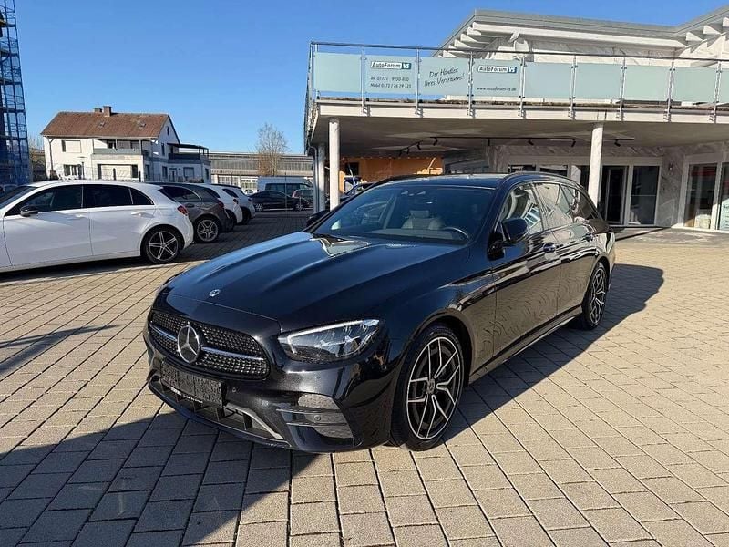 Gebraucht Mercedes E400 AMG 330 PS (242 kW) 2022 Schwarz Kombi