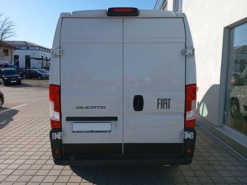 Gebraucht Fiat Ducato 140 PS (102 kW) 2024 Weiss Van