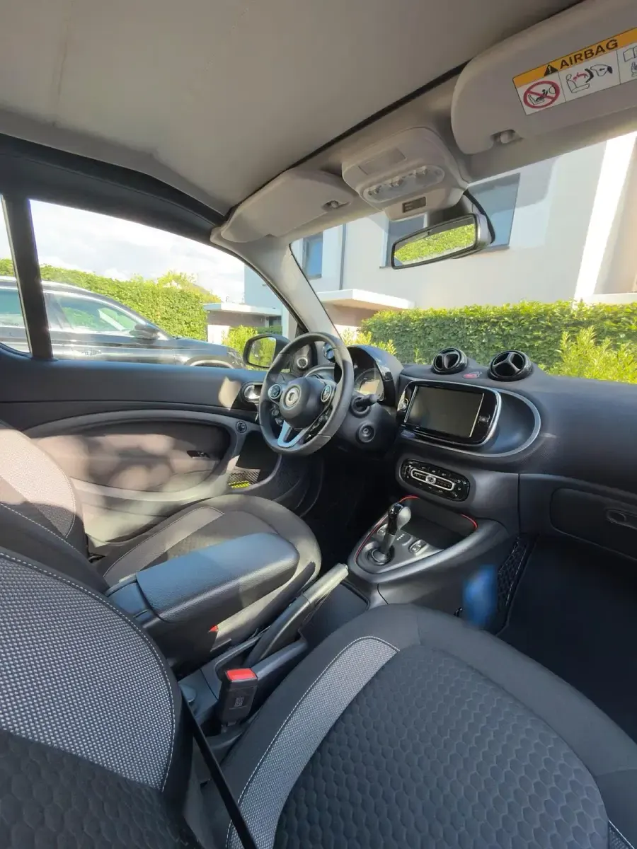 Gebraucht Smart ForTwo Electric Drive 60 kW (82 PS) 2023 Blau Cabrio