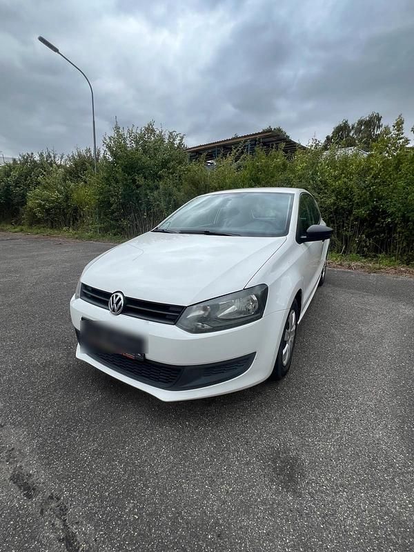 Weiß Gebraucht 2012 VW Polo Kleinwagen | 2.250 € (Guter Preis) - Bild 1/4
