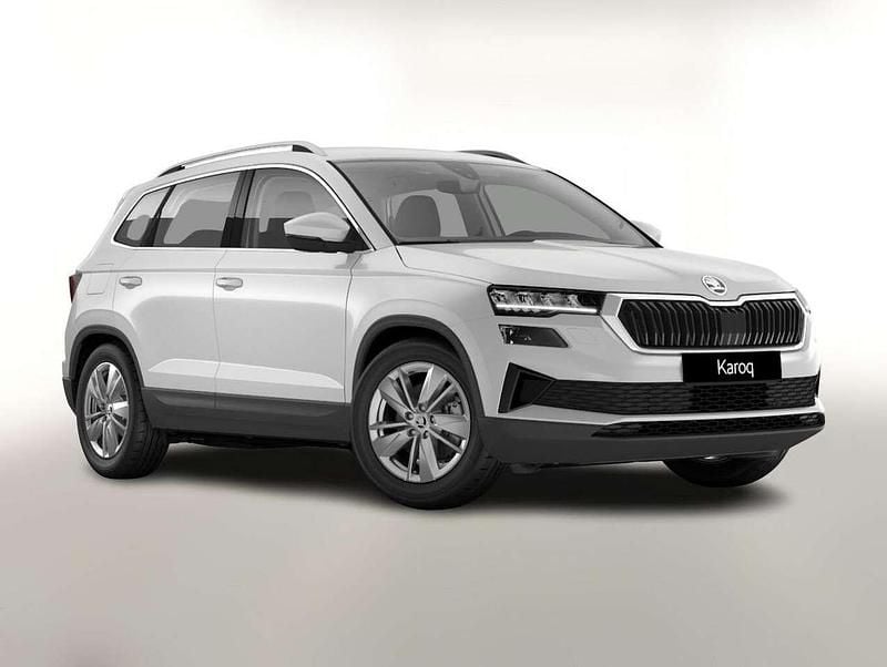Stahlgrau Neu 2025 Skoda Karoq Selection SUV | 35.527 € (Guter Preis) - Bild 1/3