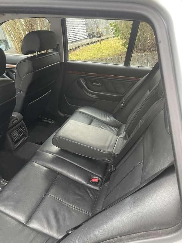 Gebraucht BMW 530 231 PS (169 kW) 2001 Kombi