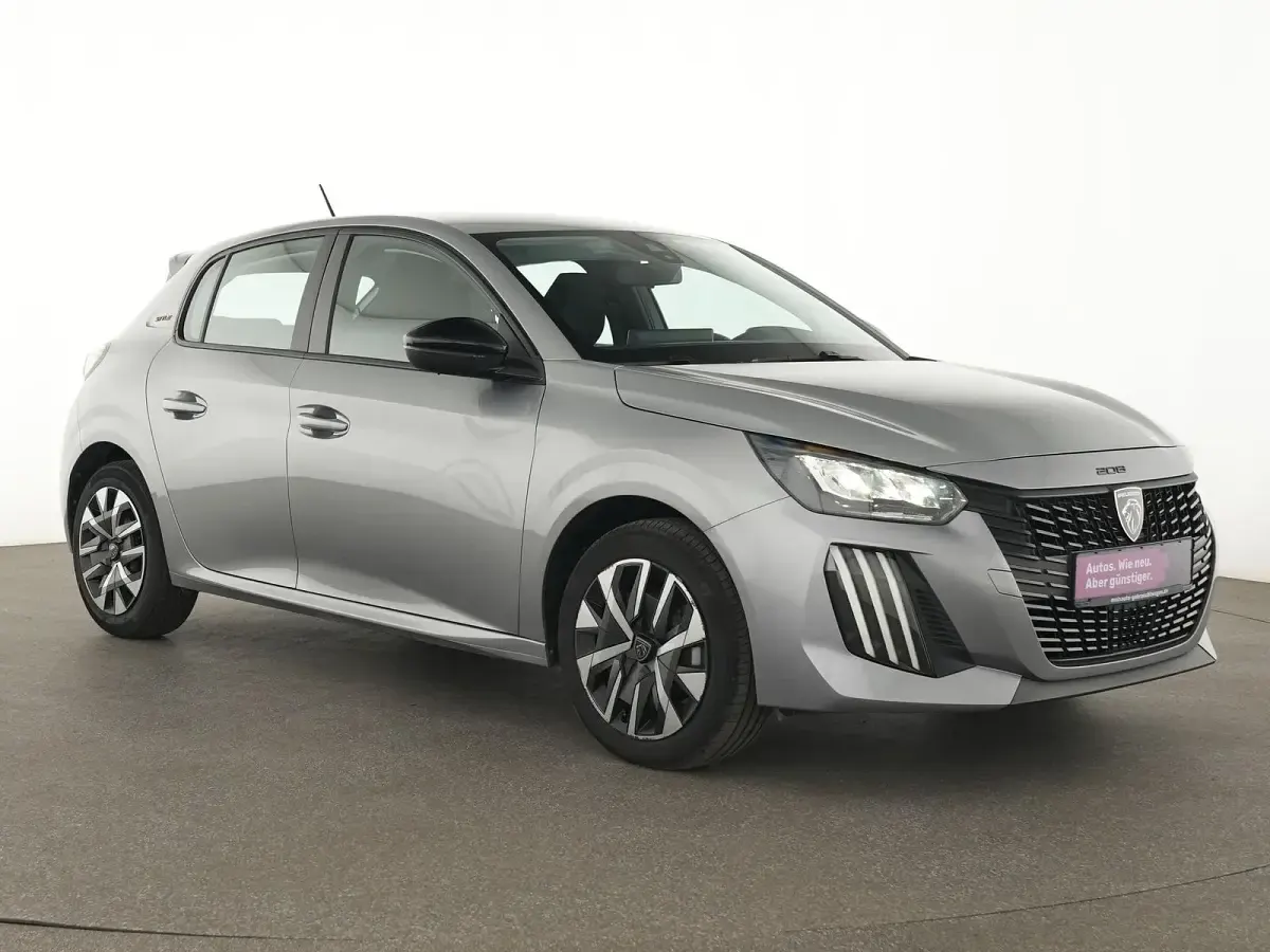 Gebraucht Peugeot 208 136 PS (100 kW) 2025 Lack grau Kleinwagen