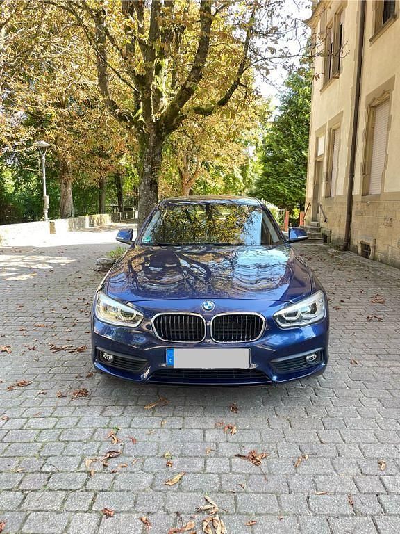 Blau Gebraucht 2018 BMW 118 M Sport Kleinwagen | 14.000 € (Superpreis) - Bild 1/4