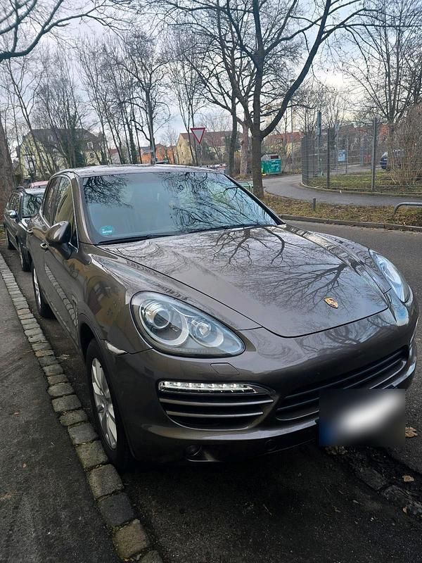 Gebraucht Porsche Cayenne 245 PS (180 kW) 2012 Braun SUV