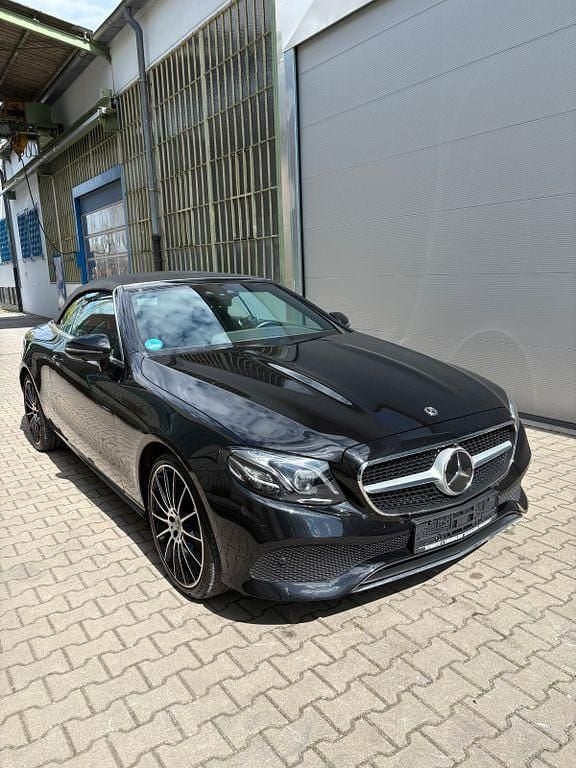 Gebraucht Mercedes E400 333 PS (244 kW) 2018 Schwarz Cabrio