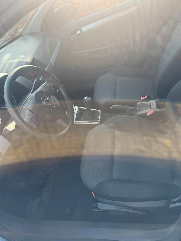 Gebraucht Opel Astra 2005 Schwarz Kombi