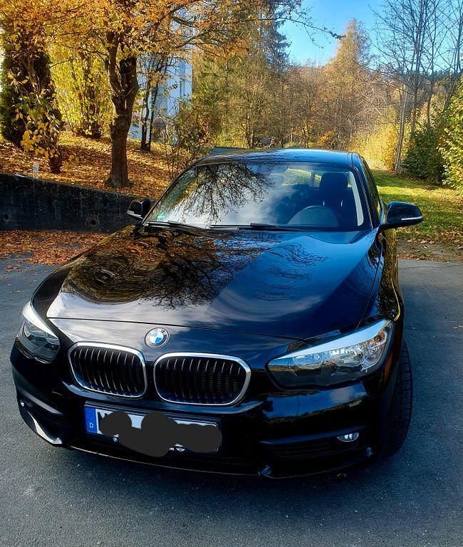Gebraucht BMW 116 Advantage 109 PS (80 kW) 2017 Schwarz Kleinwagen