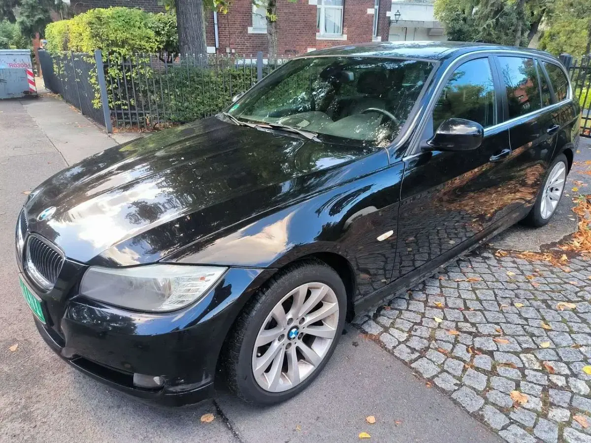 Occasion BMW 330 245 ch (180 kW) 2011 Noir Break