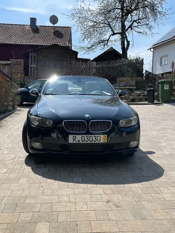 Gebraucht BMW 335 Cabriolet Performance 306 PS (225 kW) 2008 Schwarz Cabrio