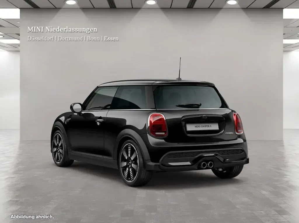 Gebraucht Mini Cooper S 178 PS (130 kW) 2022 Schwarz Kleinwagen