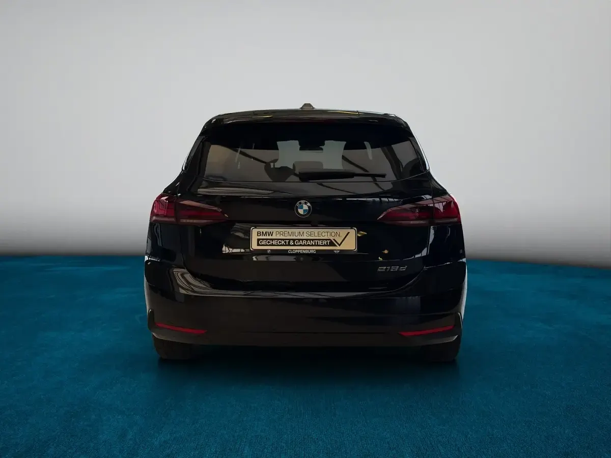 Używany BMW 218 Performance 150 KM (110 kW) 2023 Czarny