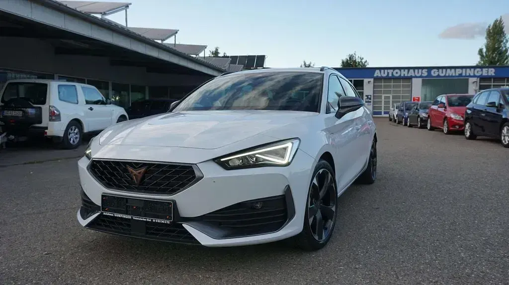 Usata Cupra Leon 204 CV (150 kW) 2023 Bianco Berlina