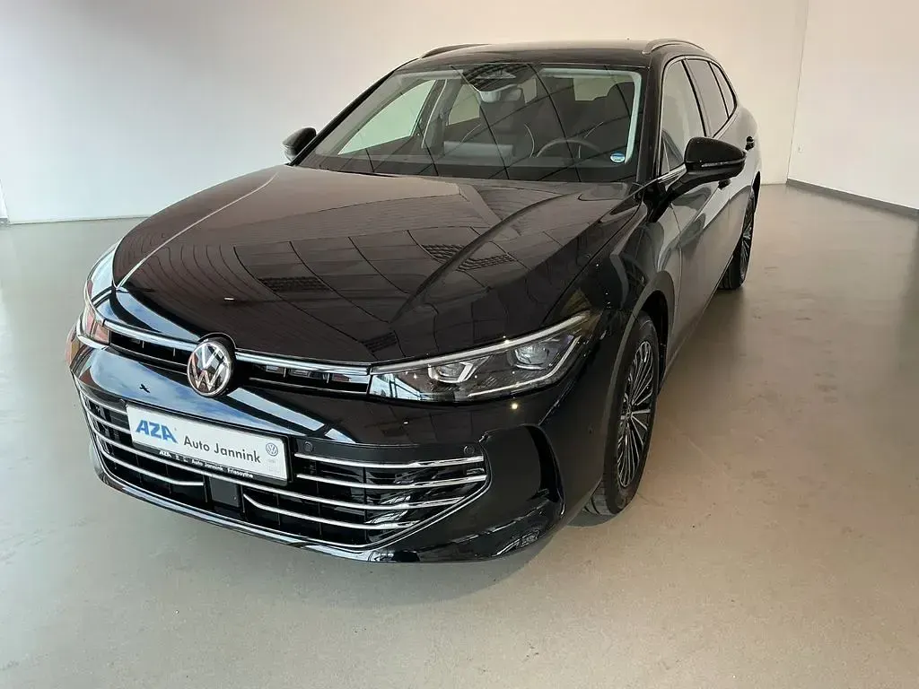 Neu VW Passat Elegance 150 PS (110 kW) 2026 Schwarz Kombi