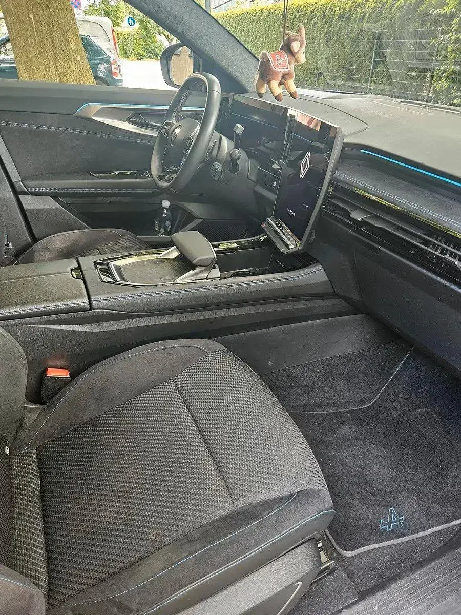 Gebraucht Renault Austral Iconic Esprit Alpine 200 PS (147 kW) 2024 Grau SUV
