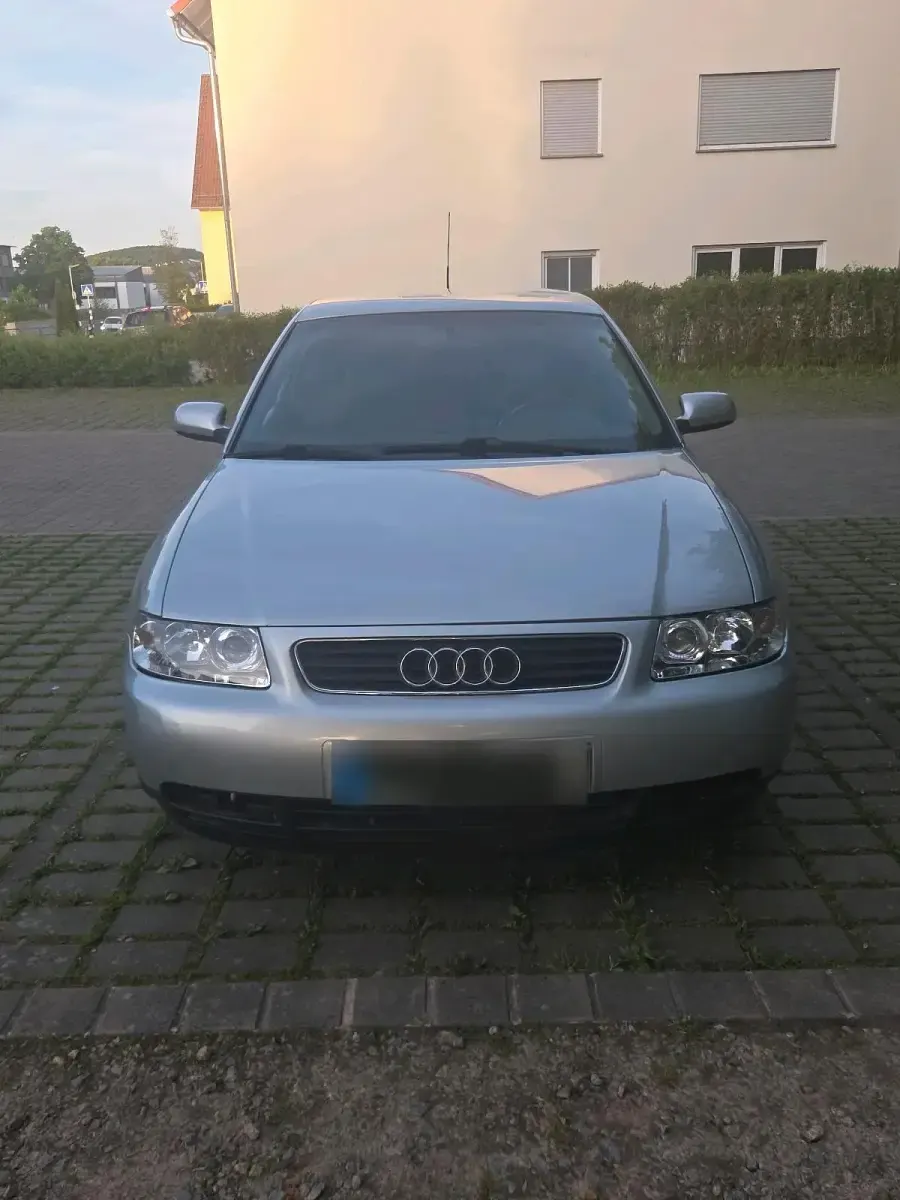 Gebraucht Audi A3 101 PS (74 kW) 2001 Silber Kleinwagen