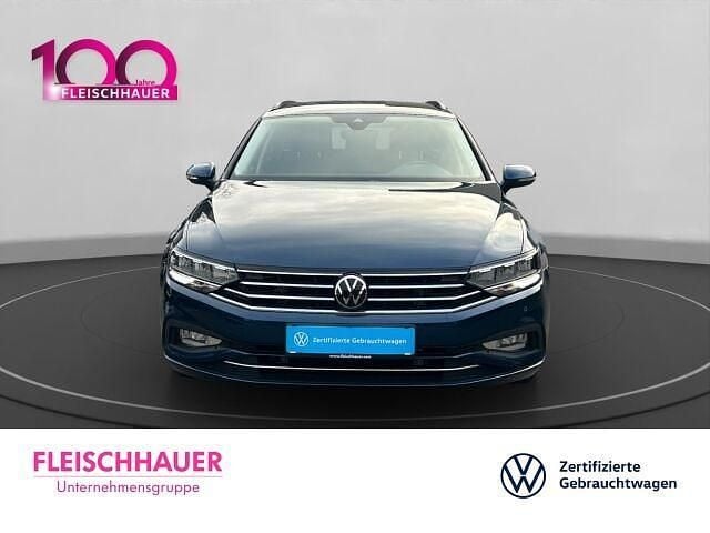 Gebraucht VW Passat Business 150 PS (110 kW) 2024 Blau Kombi