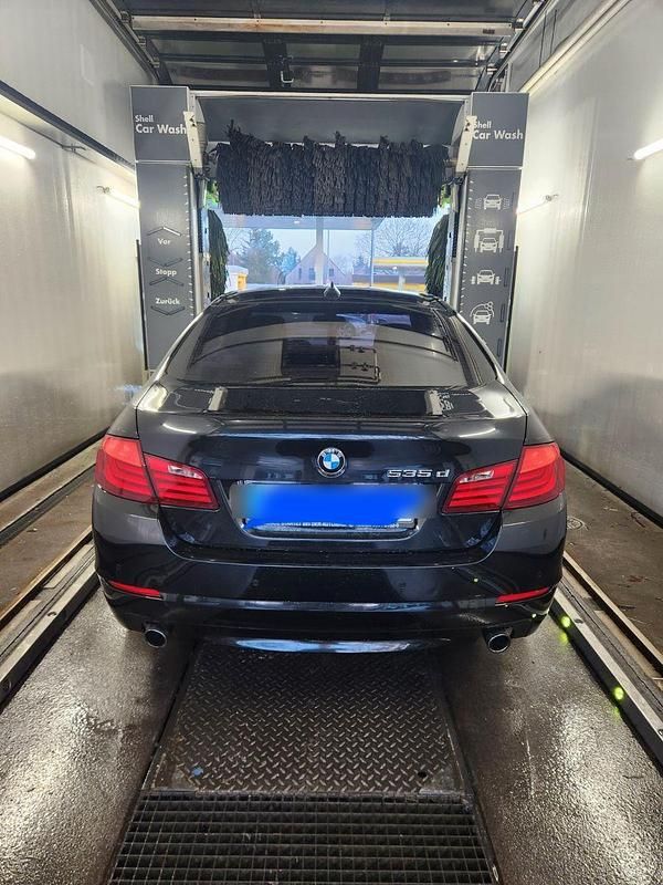 Gebraucht BMW 535 299 PS (219 kW) 2011 Schwarz Limousine