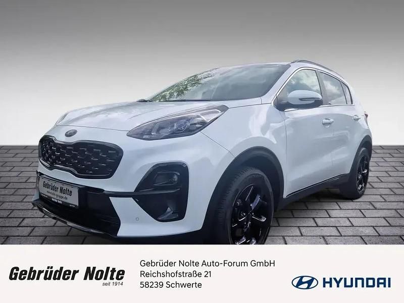 Weiss / carraraweiss Gebraucht 2021 Kia Sportage SUV | 20.990 € (Fairer Preis) - Bild 1/4