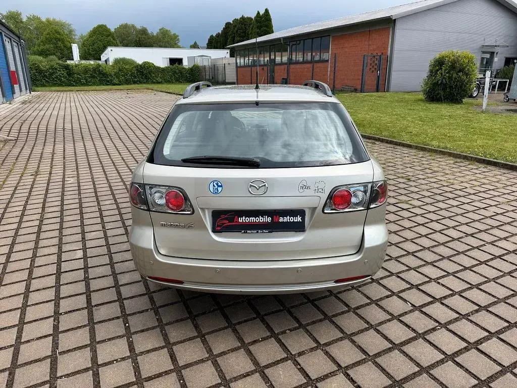 Używany Mazda 6 Active 147 KM (108 kW) 2007 Srebrny Kombi
