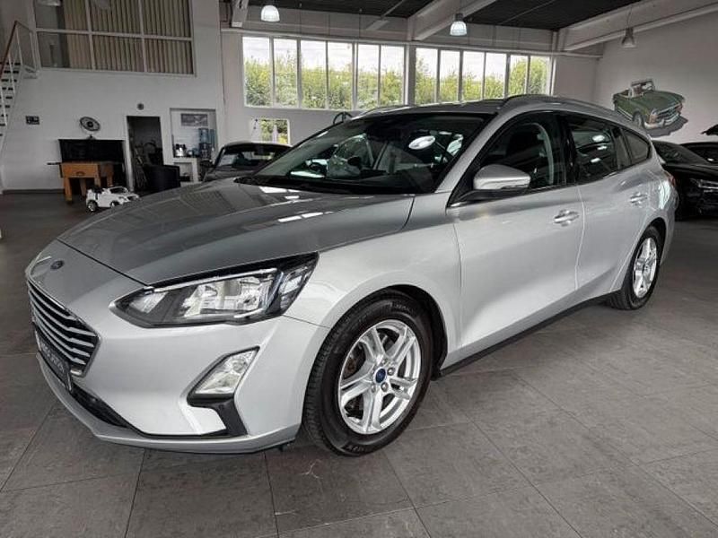 Silber Gebraucht 2019 Ford Focus Cool & Connect Kombi | 11.950 € (Fairer Preis) - Bild 1/4