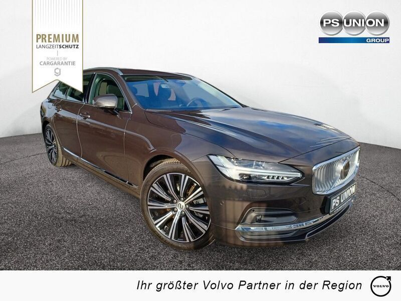 Grau / platinum grey Gebraucht 2024 Volvo V90 Plus Kombi | 58.990 € - Bild 1/4