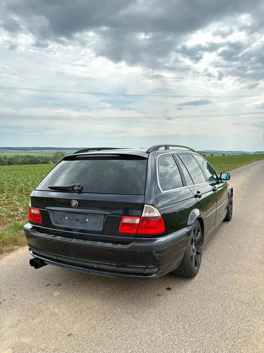 Gebraucht BMW 330 204 PS (150 kW) 2004 Andere farben Kombi