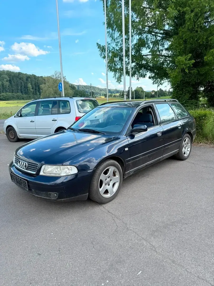 Gebraucht Audi A4 150 PS (110 kW) 1999 Blau Kombi