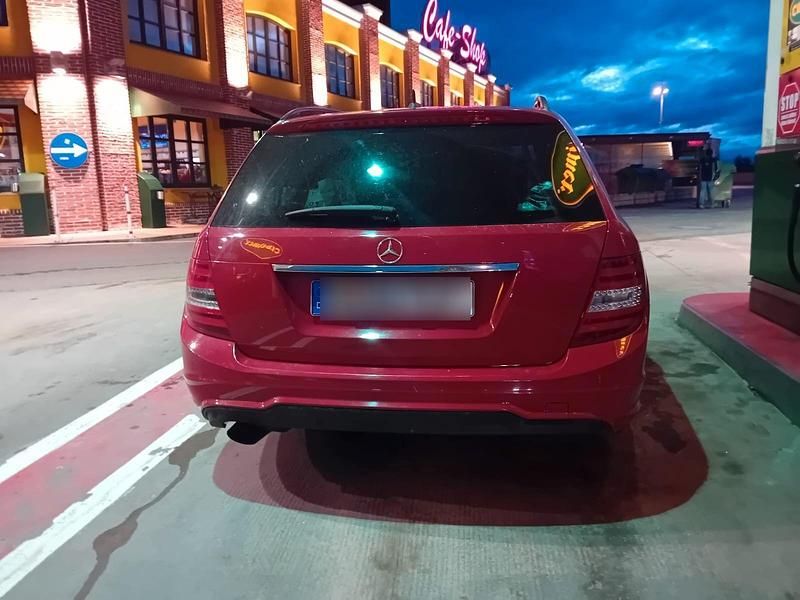 Gebraucht Mercedes C200 Avantgarde 136 PS (100 kW) 2012 Kombi