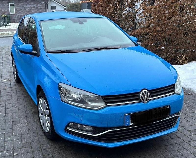 Gebraucht VW Polo Highline 90 PS (66 kW) 2014 Blau Kleinwagen