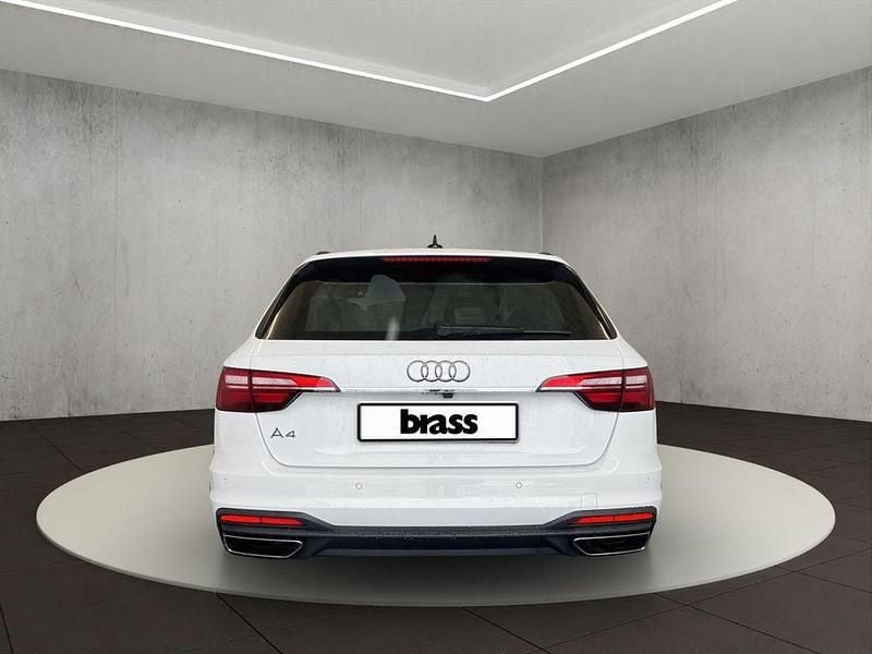 Gebraucht Audi A4 Ambiente 204 PS (150 kW) 2023 Ibisweiß Kombi