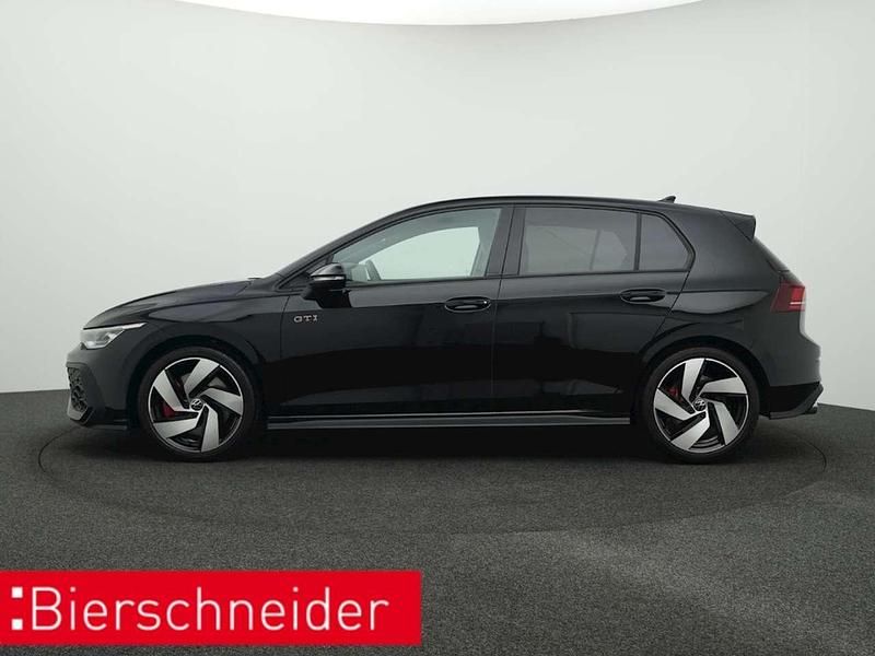 Gebraucht VW Golf VIII Style 265 PS (194 kW) 2024 Grenadillschwarz Limousine