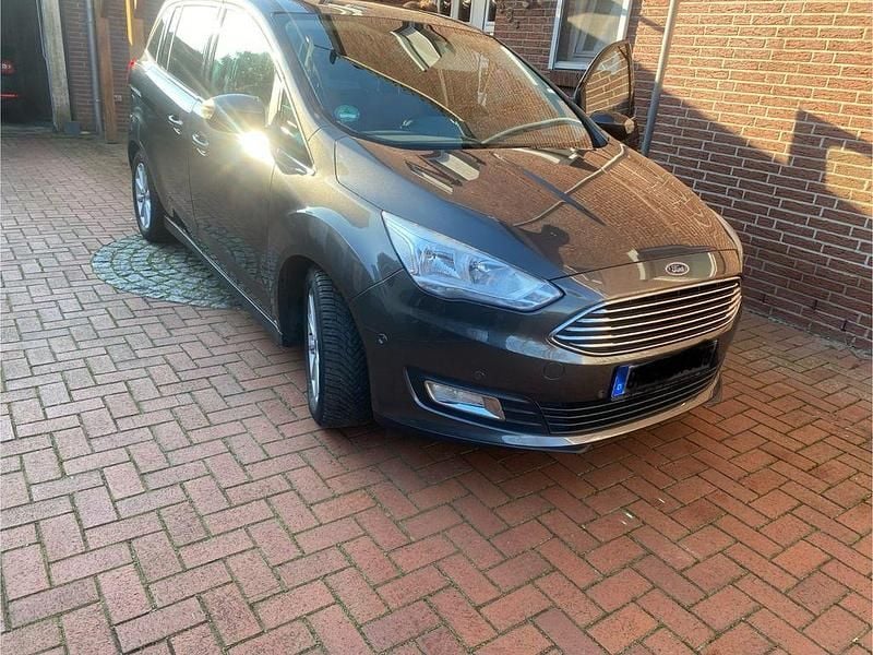 Gebraucht Ford Grand C-Max Business Edition 150 PS (110 kW) 2015 Grau Van / Kleinbus