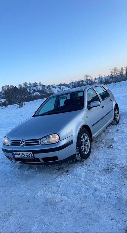 Gebraucht VW Golf IV 75 PS (55 kW) 2001 Silber Limousine