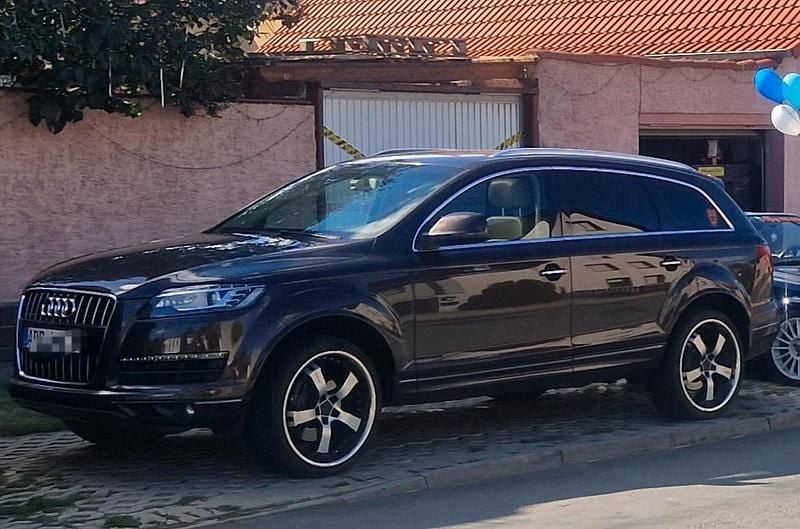 Braun Gebraucht 2009 Audi Q7 SUV | 8.800 € (Superpreis) - Bild 1/4