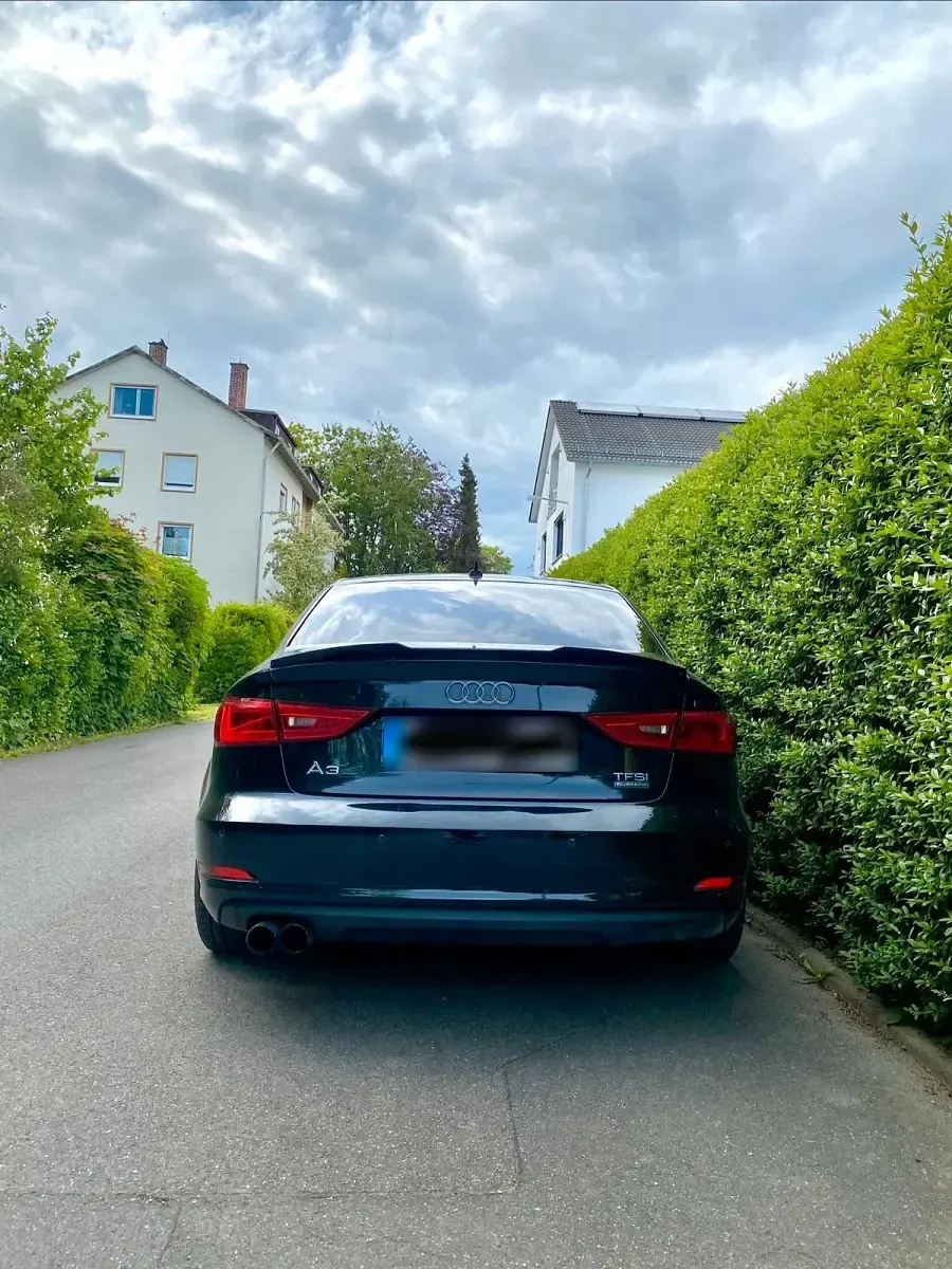 Gebraucht Audi A3 S-Line 180 PS (132 kW) 2015 Schwarz Limousine