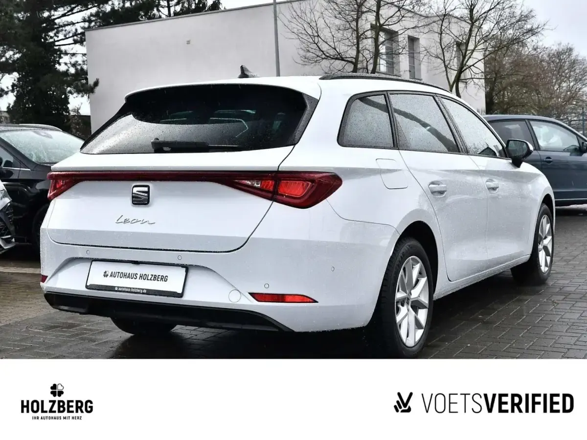 Gebraucht Seat Leon ST Style 150 PS (110 kW) 2021 Weiß Kombi