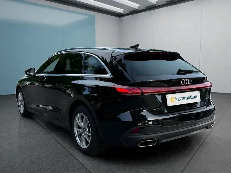 Gebraucht Audi A5 204 PS (150 kW) 2025 Schwarz Kombi