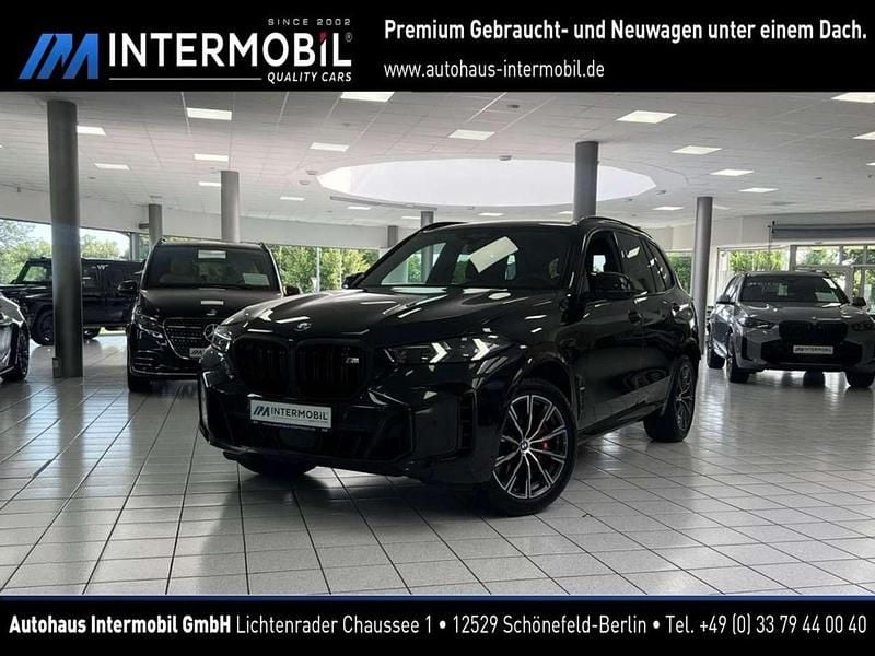 Black sapphire metallic Gebraucht 2024 BMW X5 M SUV | 92.990 € (Teuer) - Bild 1/4