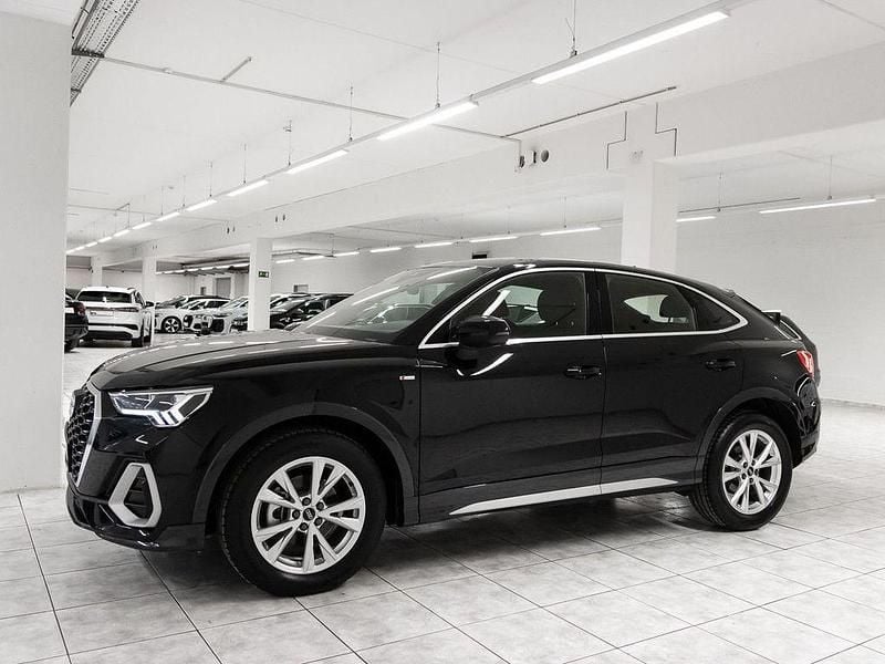 Gebraucht Audi Q3 Sportback S-Line 150 PS (110 kW) 2025 Mythosschwarz metallic SUV