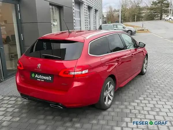 Gebraucht Peugeot 308 131 PS (96 kW) 2019 Ultimate rot Kombi