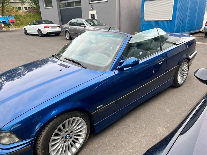 Gebraucht BMW 320 Cabriolet 149 PS (109 kW) 1999 Blau Cabrio